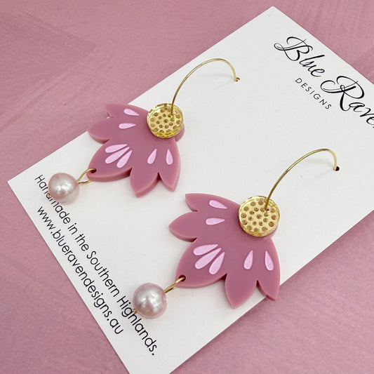 Lotus Pearl Earrings - Dusty Rose (large)