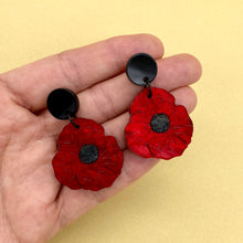 Load image into Gallery viewer, Poppy Flower earrings