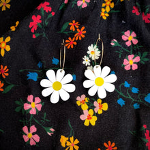 Load image into Gallery viewer, Large Daisy hoop earrings