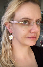 Load image into Gallery viewer, Small Daisy hoop earrings