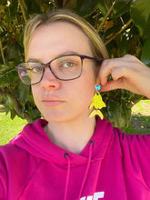 Load image into Gallery viewer, Medium Goldfish earrings - Orange Mirror