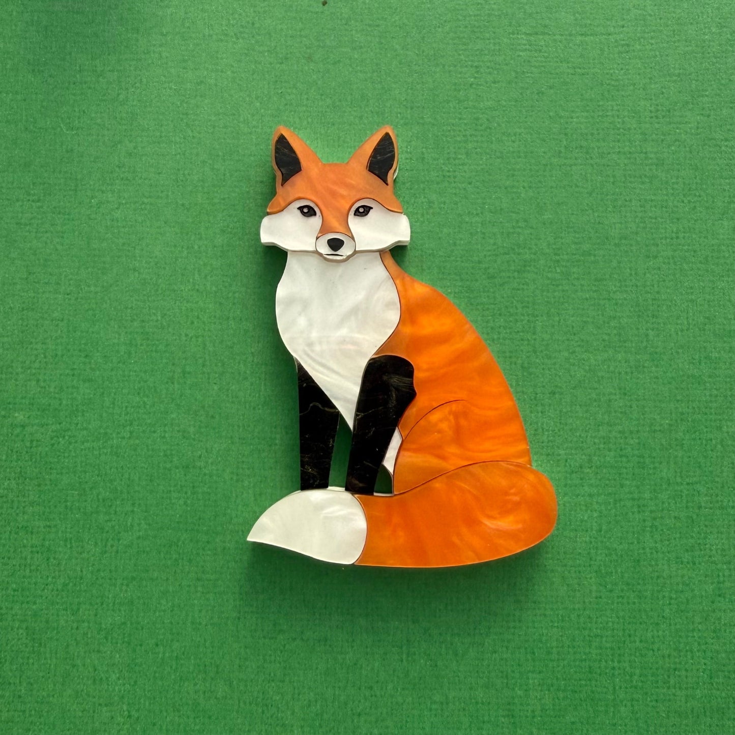 Preorder Clara the Cunning Fox Brooch