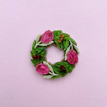 Load image into Gallery viewer, Season&#39;s Greetings brooch
