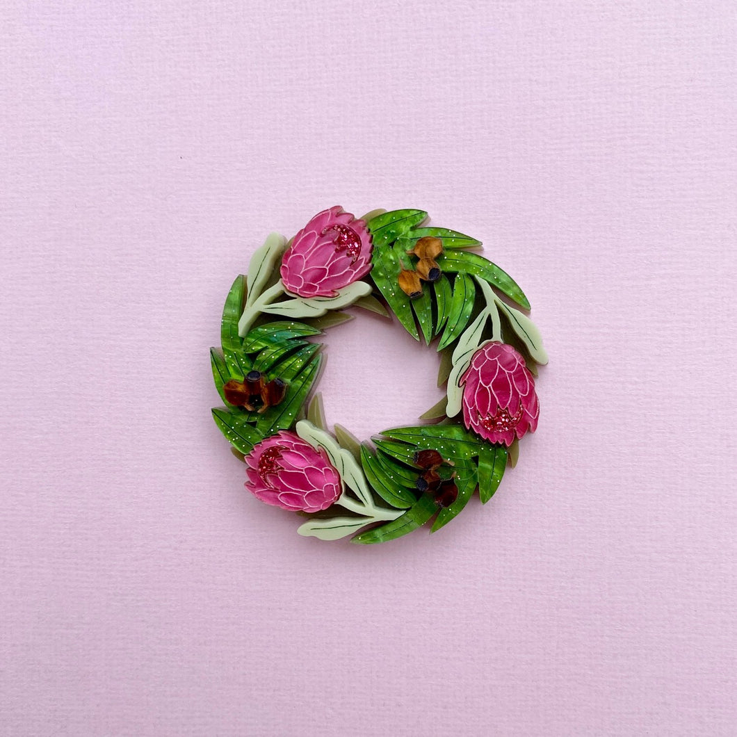 Season's Greetings brooch