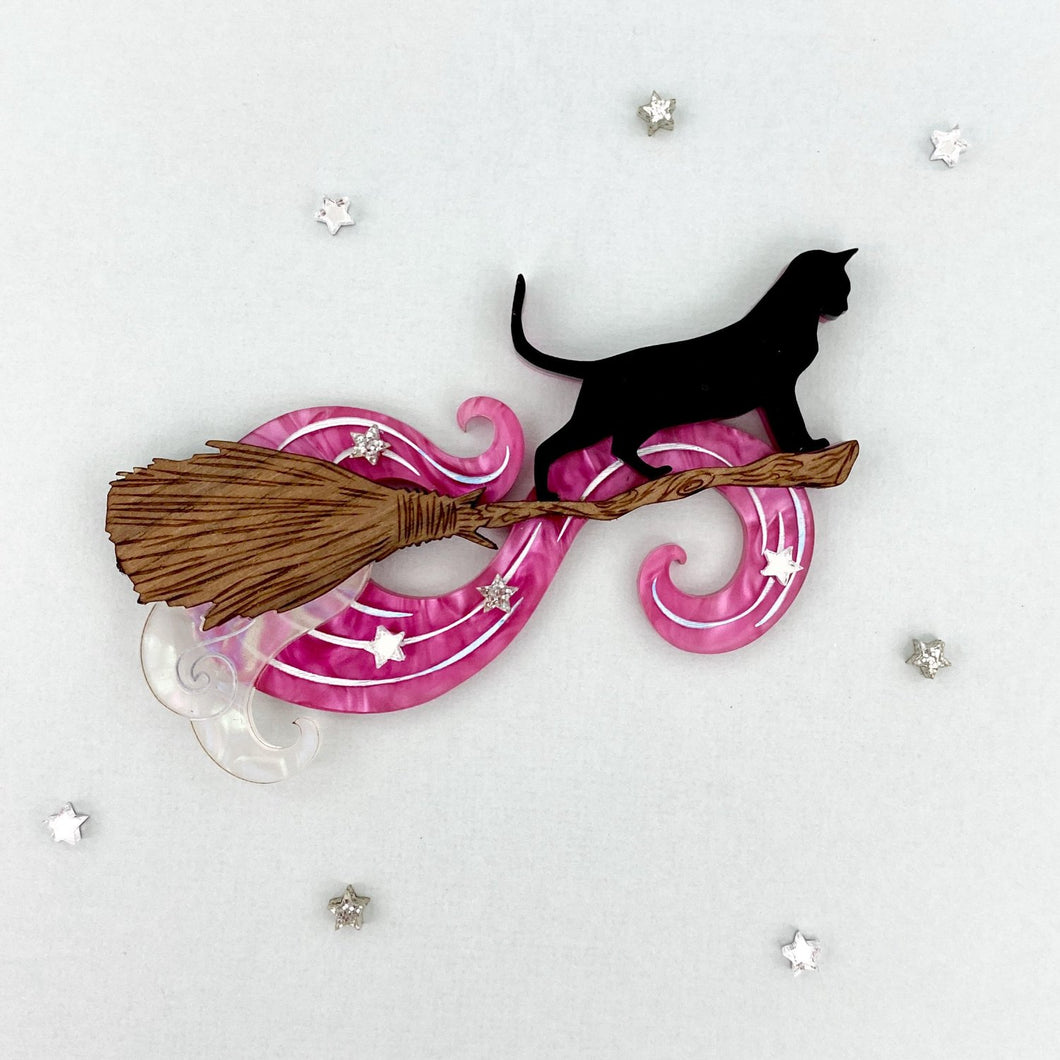 Salem of the Sky Brooch - Pink