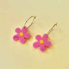 Load image into Gallery viewer, Small Daisy hoop earrings
