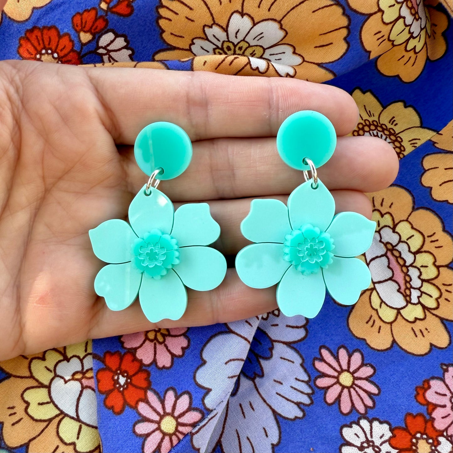 Vintage Flower Earrings - Aqua