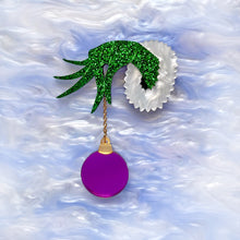 Load image into Gallery viewer, Preorder The Grinch Bauble Brooch - Glitter
