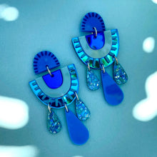 Load image into Gallery viewer, Aurora Arch Earrings - Ocean
