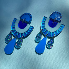 Load image into Gallery viewer, Aurora Arch Earrings - Ocean

