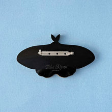 Load image into Gallery viewer, Zaddach&#39;s Emperor Moth Brooch
