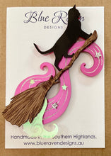 Load image into Gallery viewer, SAMPLE Salem of the Sky brooch - Pink (B)
