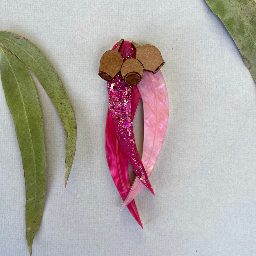 Preorder Gum Leaves brooch - Pink