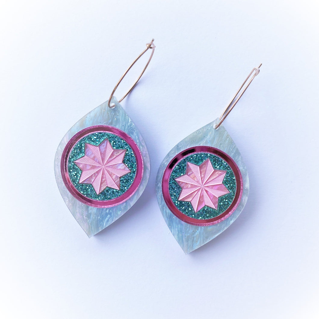 Kitschy Christmas Bauble earrings - Blue Marble