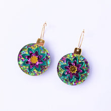 Load image into Gallery viewer, Glitter Bauble earrings - Green/Purple
