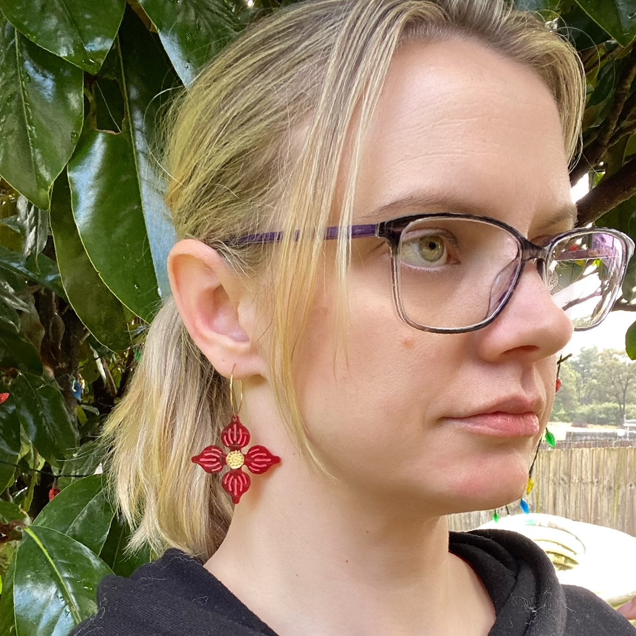 Flower Hoop earrings - Neon Pink