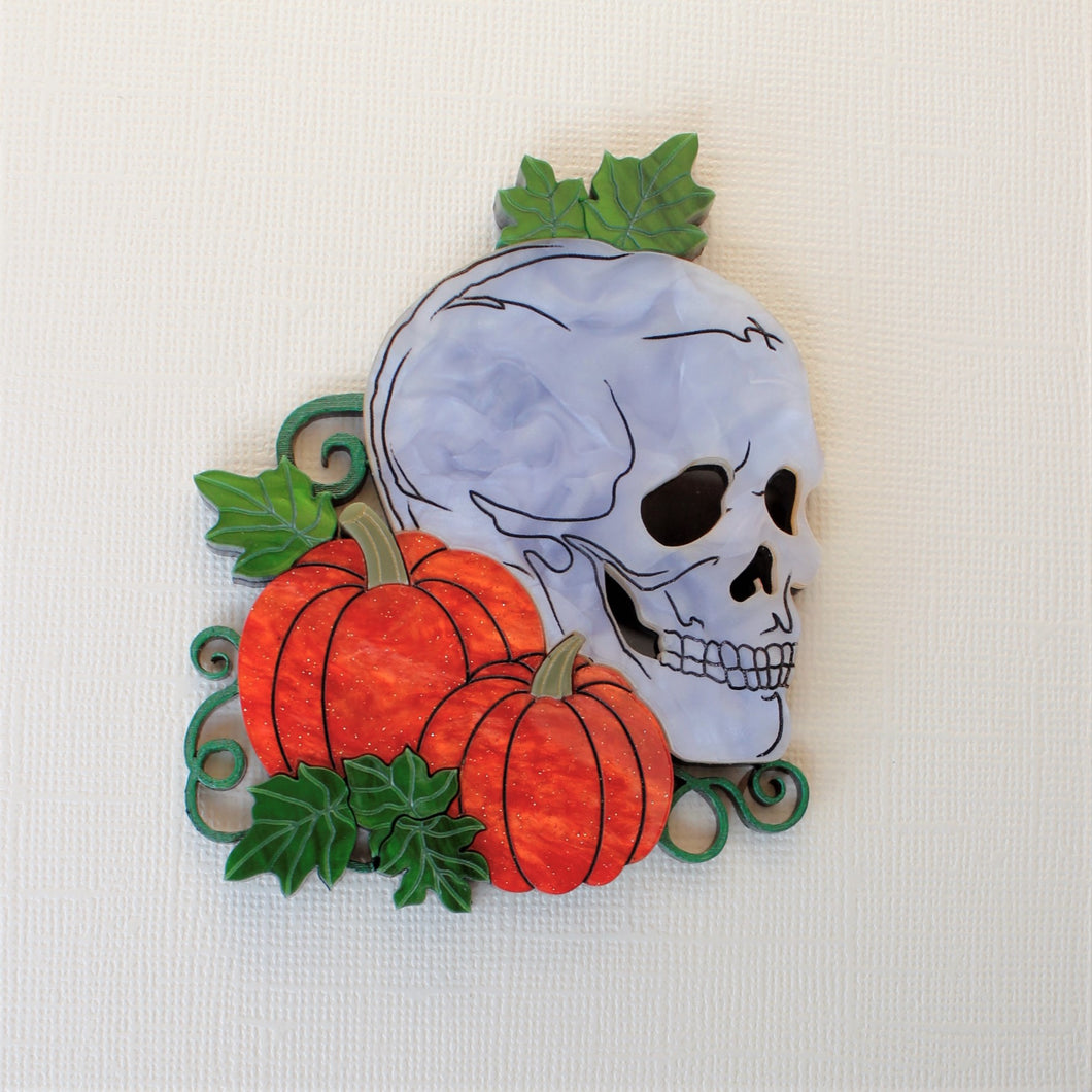 Preorder Skull & Pumpkin brooch
