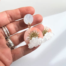 Load image into Gallery viewer, Sunrise circle earrings
