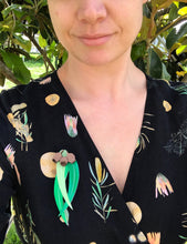 Load image into Gallery viewer, Gumnut Brooch - Green
