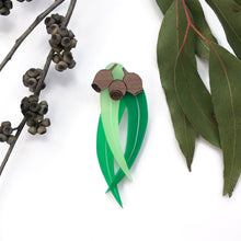 Load image into Gallery viewer, Gumnut Brooch - Green
