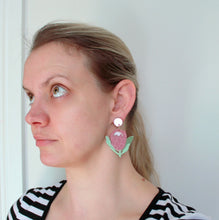 Load image into Gallery viewer, Protea earrings
